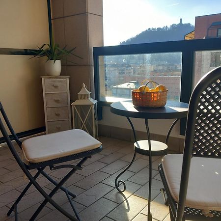 Bilocale Con Terrazzo E Box Auto Su Richiesta Apartment Como Exterior photo